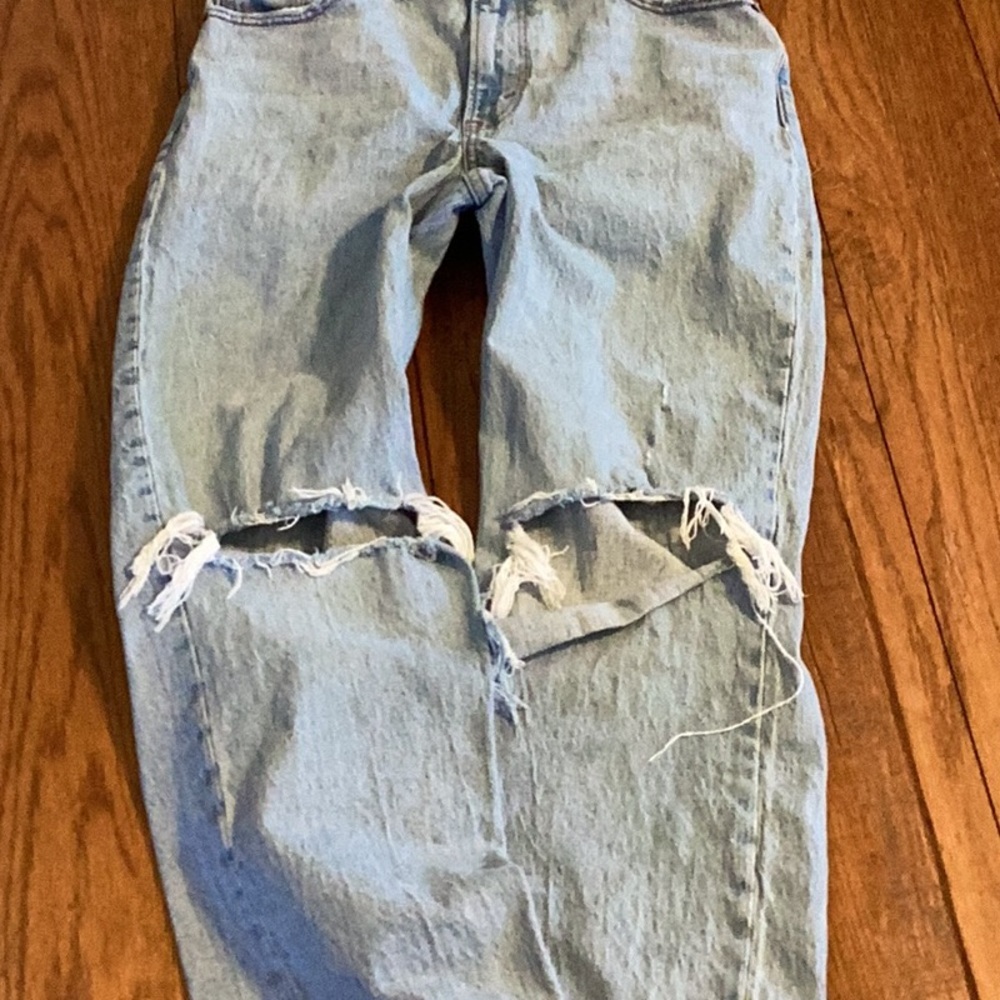 Abercrombie & Fitch distressed ultra high rise 90s straight leg jeans. Sz 29/6S - Picture 11 of 11